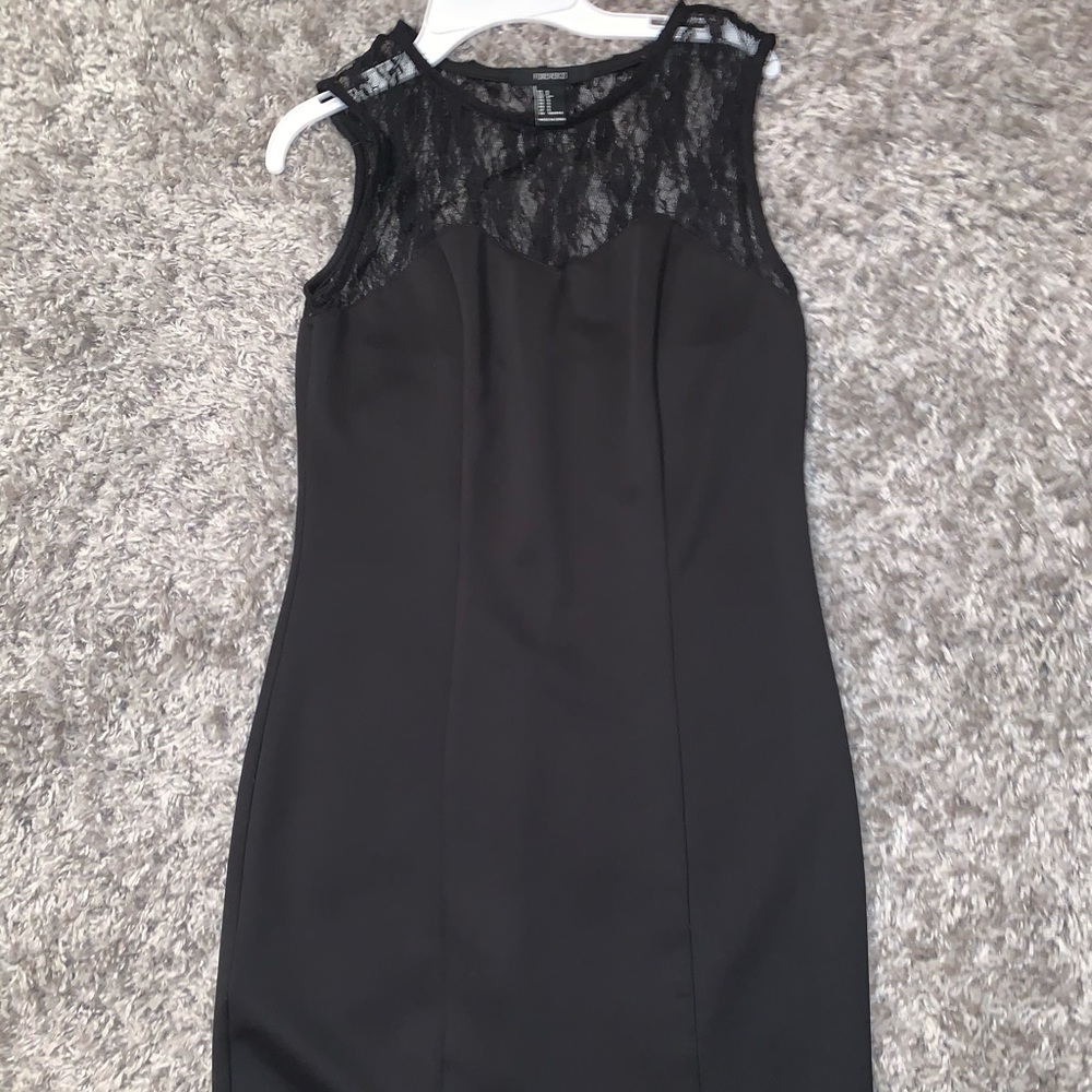 Black lace dress